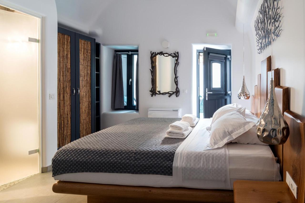 Secret Spot Luxury Villa ثيرا المظهر الخارجي الصورة