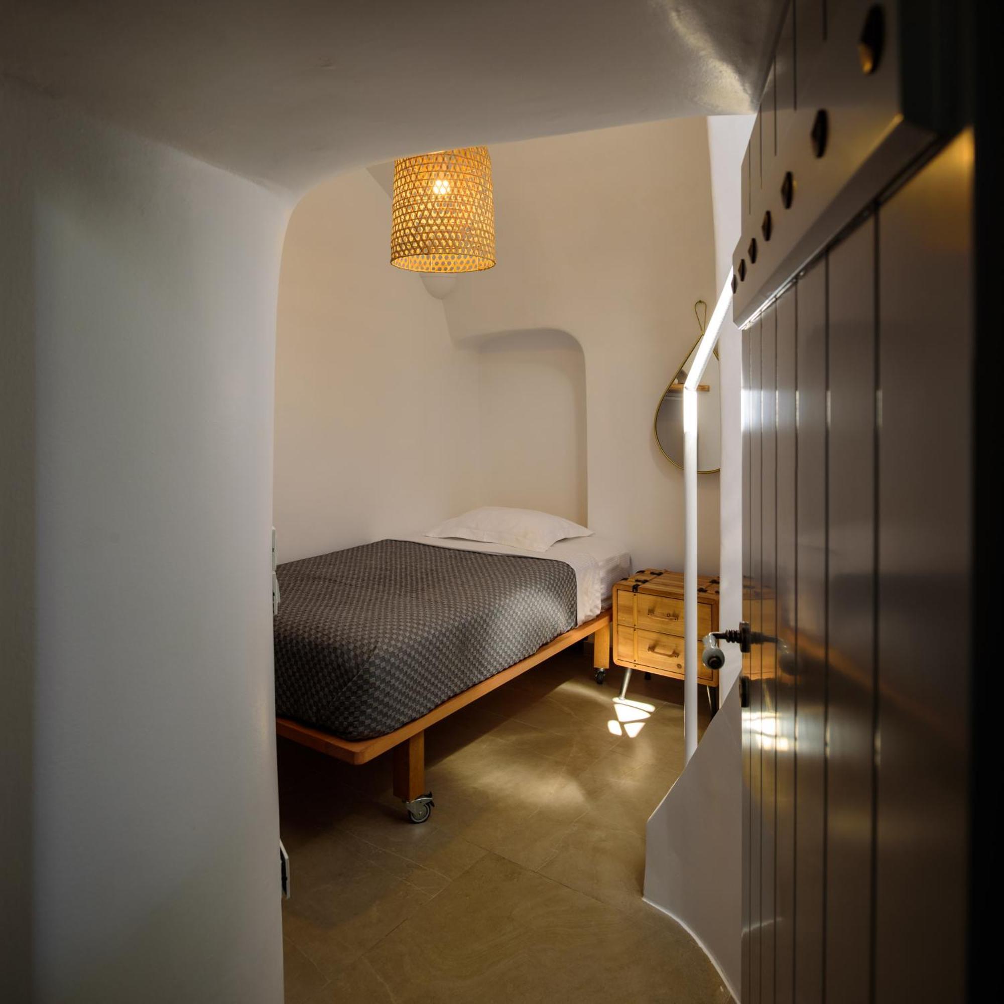 Secret Spot Luxury Villa ثيرا المظهر الخارجي الصورة