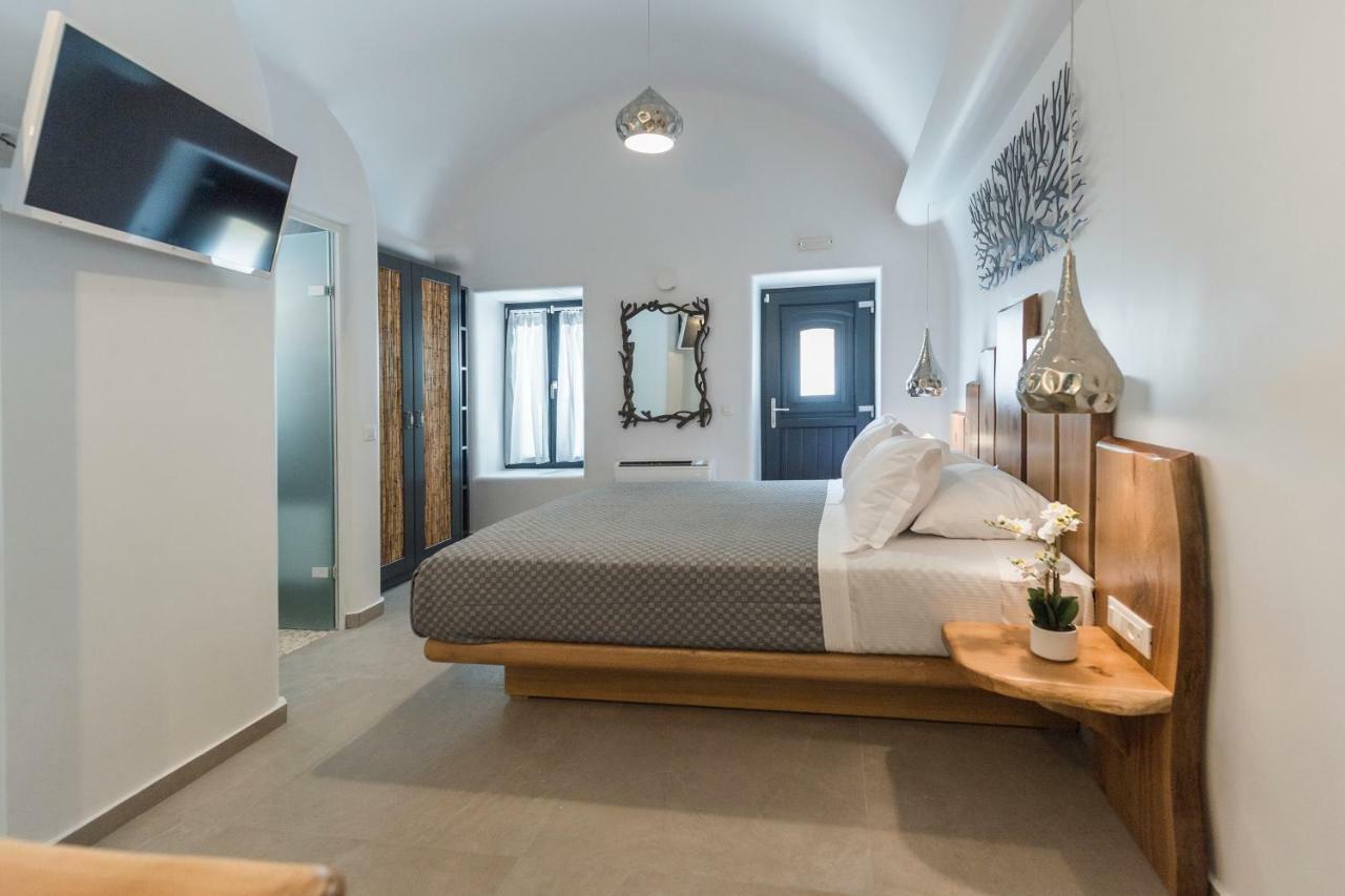 Secret Spot Luxury Villa ثيرا المظهر الخارجي الصورة