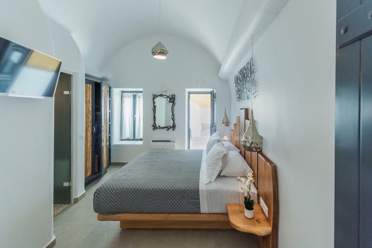 Secret Spot Luxury Villa ثيرا المظهر الخارجي الصورة